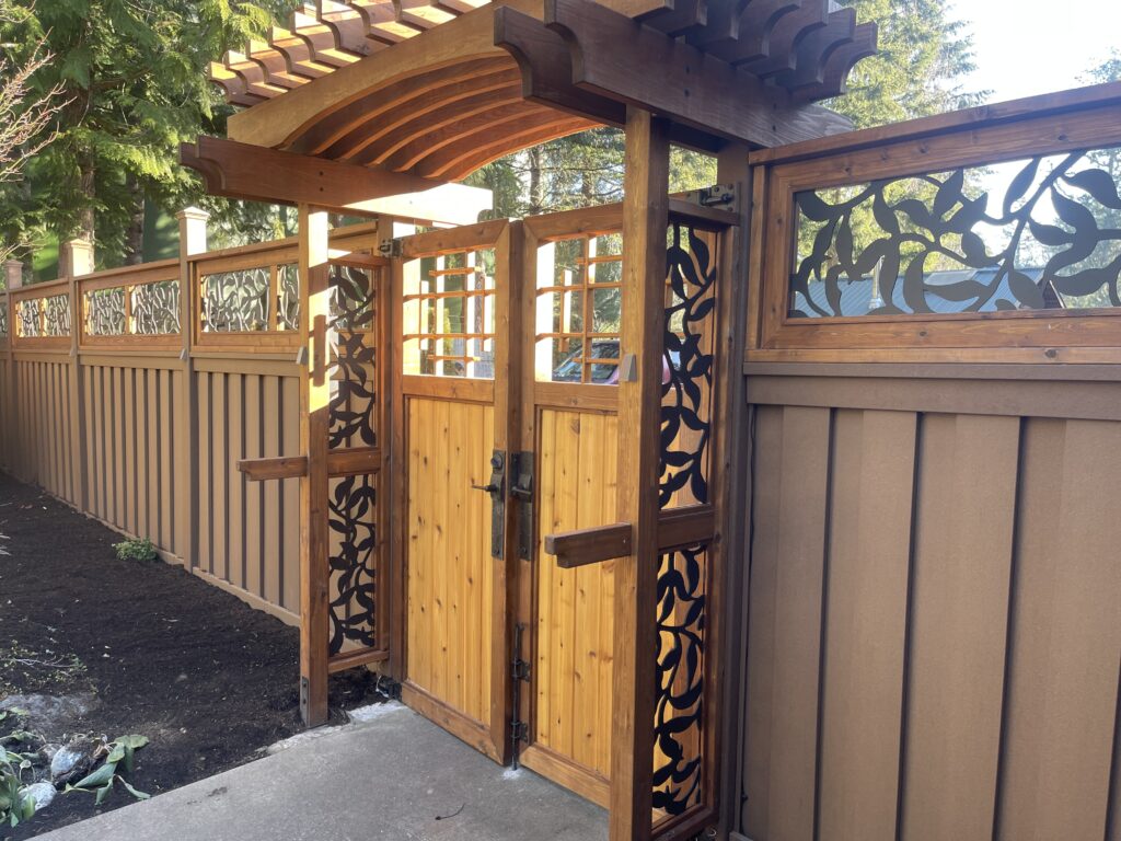 BHD-Construction_Acurio-lattice_pagoda-gate