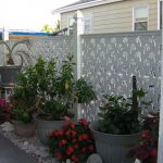 Florida Palm Vinyl Lattice Garden Wall